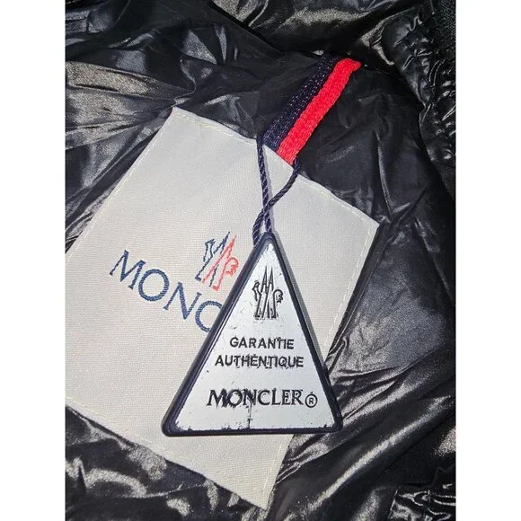 Moncler Women's Black Nylon Down Short Jacket Authentic Tag Size 1 Small 2978 - Picture 7 of 16